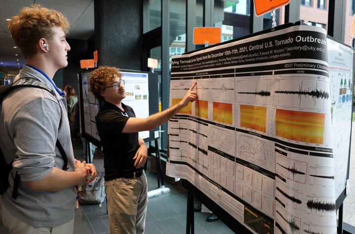 Seth Thompson presenting a poster at the 2025 Sustainability Showcase