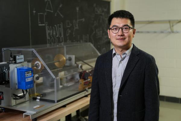 Edward%20Wang_NSF%20CAREER%20Award_web1.jpg