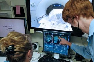 UK researchers conduct an MRI scan as part of the study, which suggests that a healthy diet is linked to lower brain iron and better cognition in older adults.