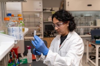 Hena Kachroo, pictured in the Miller Lab