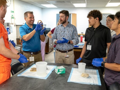 Students from Rochester School for the Deaf work alongside faculty mentors in Wilmot Cancer Institute’s Future Deaf Scientists program