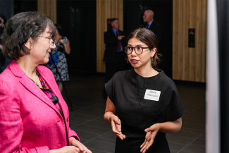 Markey Cancer Center trainee Jessica Amezcua shares her HPV vaccine research in Hispanic populations with NIH Director Monica Bertagnolli.