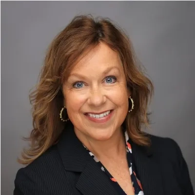 Headshot for Lori Eisele